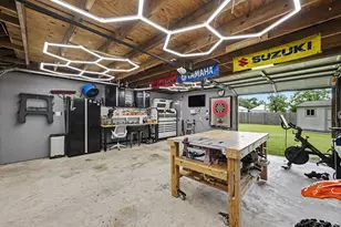 16105 Wall St, Jersey Village, TX 77040 - Photo 24