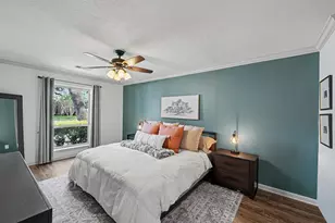 16105 Wall St, Jersey Village, TX 77040 - Photo 12