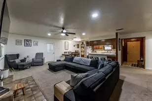 3304 Parr Dr, Huntsville, TX 77340 - Photo 12