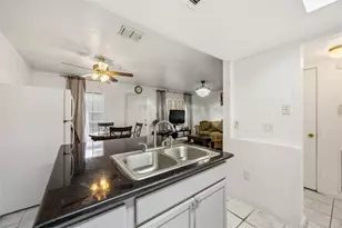 8456 Leawood Blvd, Houston, TX 77072 - Photo 4