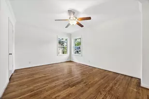 4310 Tonawanda Dr, Houston, TX 77035 - Photo 20