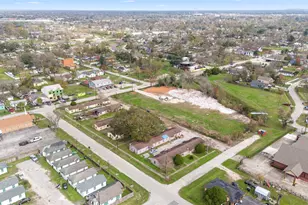 3121 Brewster St, Houston, TX 77026 - Photo 4