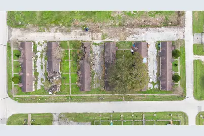 3121 Brewster Street, Houston, TX 77026 - Photo 2