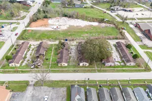 3121 Brewster St, Houston, TX 77026 - Photo 14