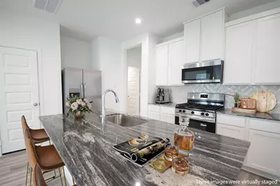 10217 Berkeley Springs Trail, Houston, TX 77051 - Photo 6