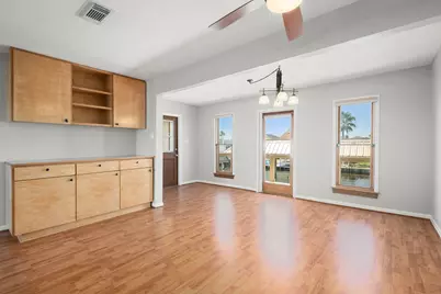1264 Blue Heron Street, Hitchcock, TX 77563 - Photo 8
