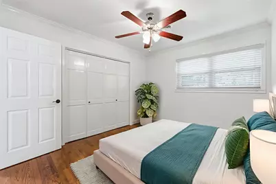 1320 Woodvine Drive, Houston, TX 77055 - Photo 26