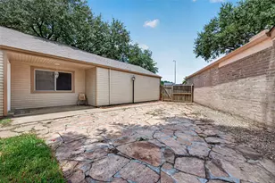 11643 Twinridge Ln, Houston, TX 77099 - Photo 36
