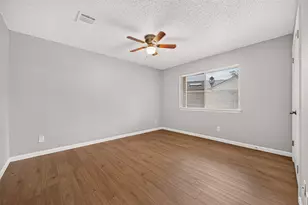 11643 Twinridge Ln, Houston, TX 77099 - Photo 22