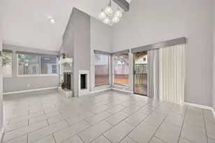 11643 Twinridge Ln, Houston, TX 77099 - Photo 16