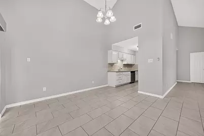 11643 Twinridge Lane, Houston, TX 77099 - Photo 14
