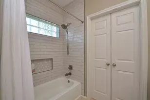 13823 Mutiny Ln, Galveston, TX 77554 - Photo 20
