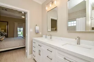 13823 Mutiny Ln, Galveston, TX 77554 - Photo 18
