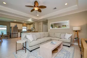 13823 Mutiny Ln, Galveston, TX 77554 - Photo 2