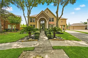 5510 Deerbourne Chase Dr, Sugar Land, TX 77479 - Photo 2