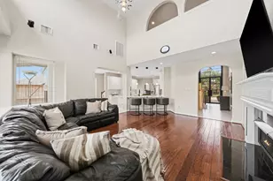 5510 Deerbourne Chase Dr, Sugar Land, TX 77479 - Photo 10