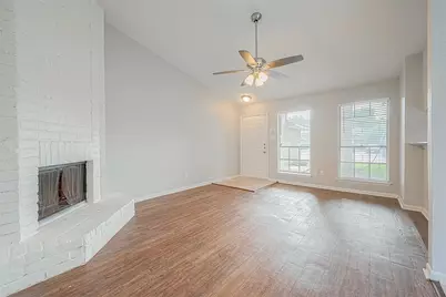 11203 Pender Lane, Houston, TX 77477 - Photo 2