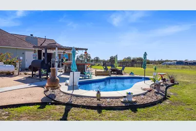 12065 Fm 1696 Road, Bedias, TX 77831 - Photo 28