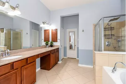 6811 Bannon Trail, Sugar Land, TX 77479 - Photo 18