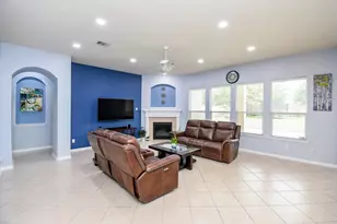 6811 Bannon Trail, Sugar Land, TX 77479 - Photo 8
