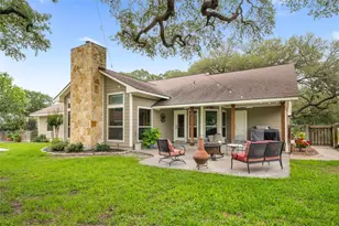 618 S Hudson St, Flatonia, TX 78941 - Photo 10