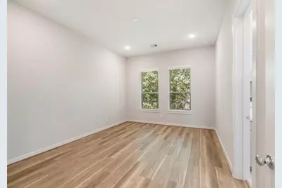 602 Thornton Road #A, Houston, TX 77018 - Photo 14