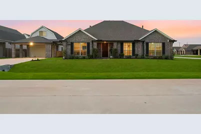 2102 Wikiup Street, Dickinson, TX 77539 - Photo 2