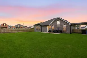 2102 Wikiup St, Dickinson, TX 77539 - Photo 30
