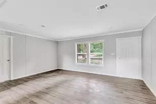 732 Lake Camelot Cir, Ivanhoe, TX 75979 - Photo 6