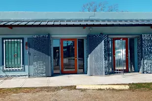 9205 Mesa Dr, Houston, TX 77028 - Photo 6