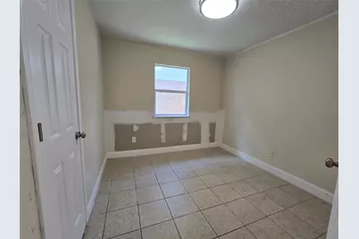 12122 E Marsham Circle, Houston, TX 77066 - Photo 8
