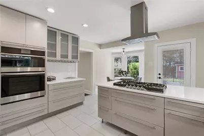 2123 University Boulevard, Houston, TX 77030 - Photo 20