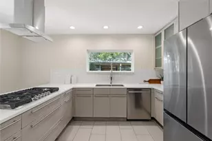 2123 University Blvd, Houston, TX 77030 - Photo 18