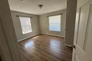 7339 Eisenhower Rd, Houston, TX 77033 - Photo 10