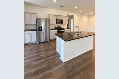 24426 Elmwood Falls Dr, Spring, TX 77373 - Photo 4