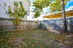 1507 Laird St, Houston, TX 77008 - Photo 20