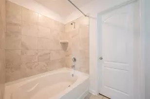 2524 Bryan Park Ln, Rosenberg, TX 77469 - Photo 18