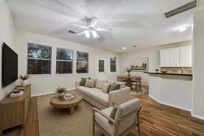 75 Summerhaze Circle, The Woodlands, TX 77382 - Photo 2