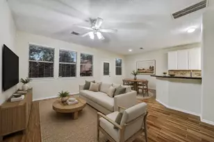 75 Summer Haze Cir, The Woodlands, TX 77382 - Photo 2