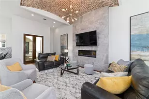 710 Delano St, Houston, TX 77003 - Photo 6