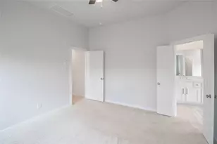 16647 Texas Hill Country Rd, Cypress, TX 77433 - Photo 14