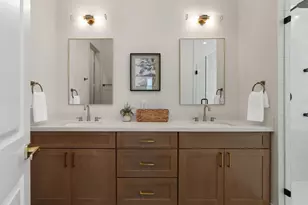 1138 W 16th St, Houston, TX 77008 - Photo 22