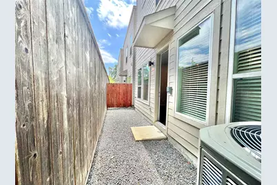 602 Thornton Road #C, Houston, TX 77018 - Photo 16