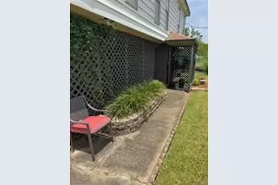 1571 Blue Water Drive, Freeport, TX 77541 - Photo 10