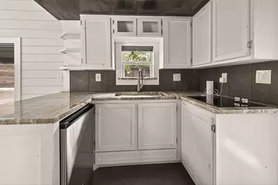 717 W 30th Street, Houston, TX 77018 - Photo 36