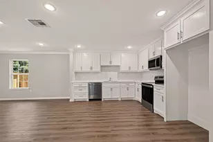 7414 S Hall St, Houston, TX 77028 - Photo 12