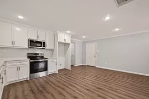 7414 S Hall St, Houston, TX 77028 - Photo 8