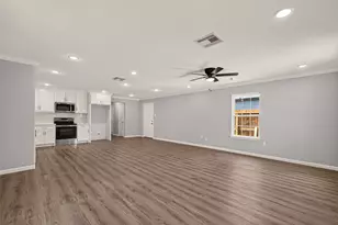 7414 S Hall St, Houston, TX 77028 - Photo 4