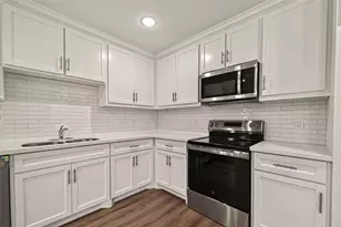 7414 S Hall St, Houston, TX 77028 - Photo 14