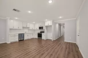 7414 S Hall St, Houston, TX 77028 - Photo 10
